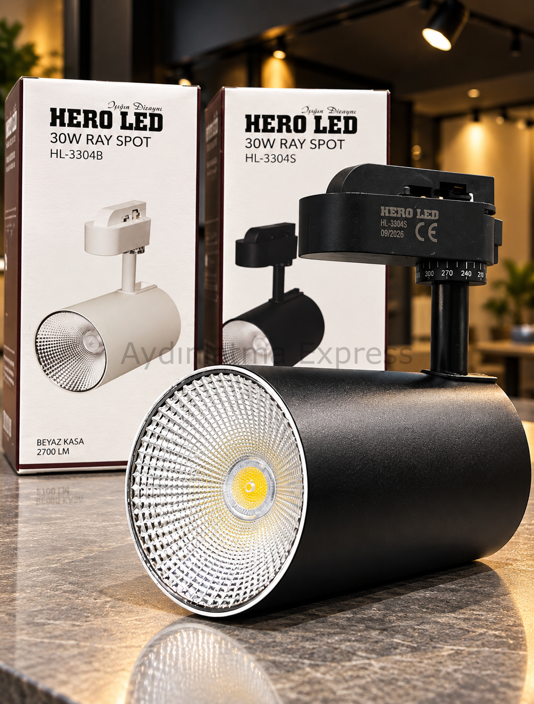 Hero Led 30 Watt Plüton Ray Spot Siyah Kasa